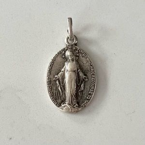 Vintage Sterling Silver Catholic Miraculous Medallion